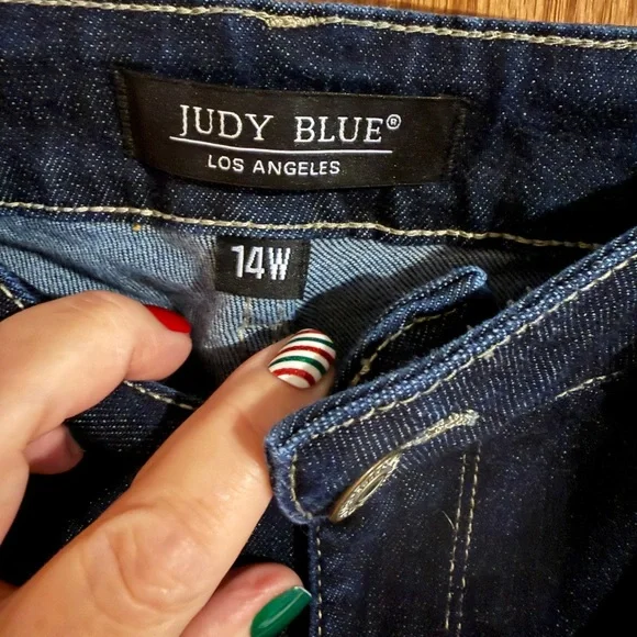 Judy Blue Deep Indigo “MOM” Jeans - Picture 2 of 5